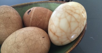 Chinese-tea-eggs
